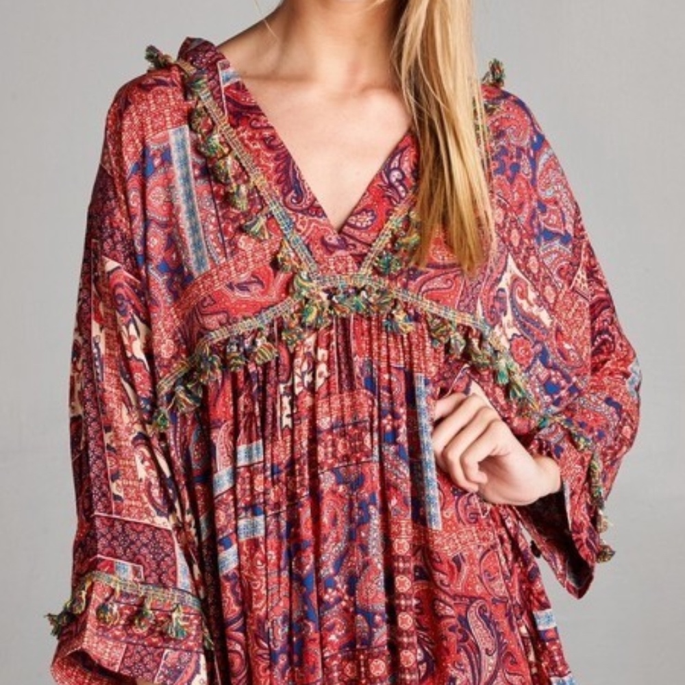 The Paisley Tassel Tunic - Raspberry - Picture 3 of 4